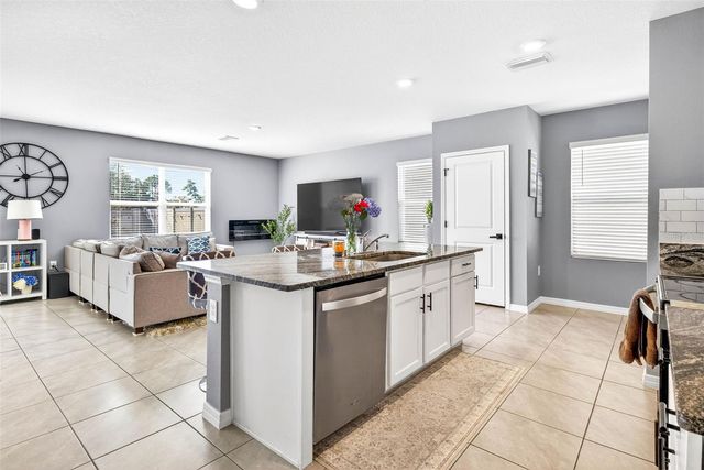 33608 BARBERRY LEAF WAY, Wesley Chapel, FL 33543