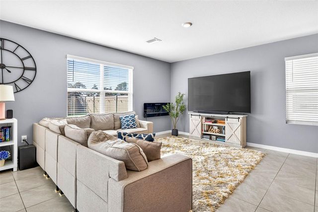 33608 BARBERRY LEAF WAY, Wesley Chapel, FL 33543