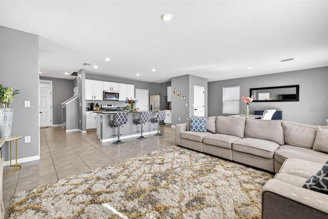 33608 BARBERRY LEAF WAY, Wesley Chapel, FL 33543