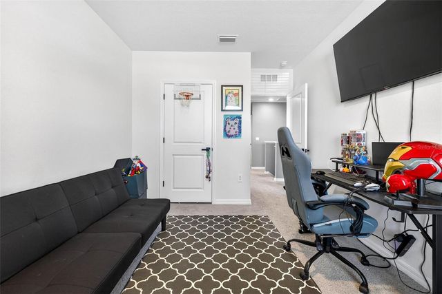 33608 BARBERRY LEAF WAY, Wesley Chapel, FL 33543