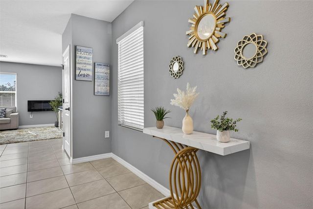 33608 BARBERRY LEAF WAY, Wesley Chapel, FL 33543