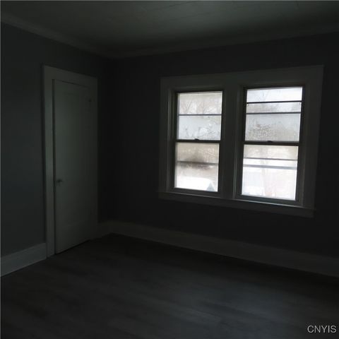 240 Genesee Park Drive, Syracuse, NY 13224