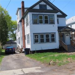 240 Genesee Park Drive, Syracuse, NY 13224