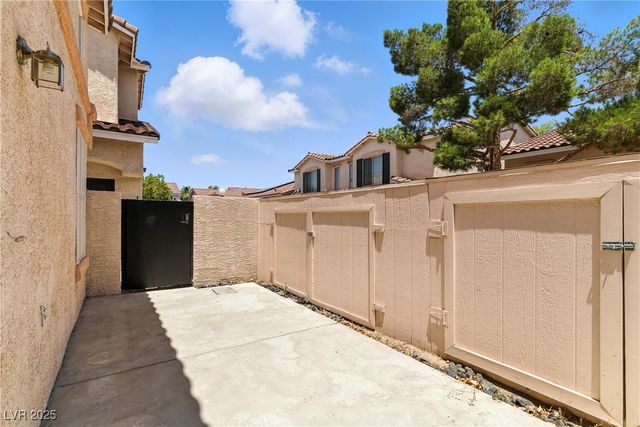 9572 Belle Rich Street, Las Vegas, NV 89123