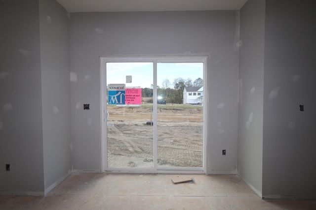 313 Reign Way, Pataskala, OH 43062