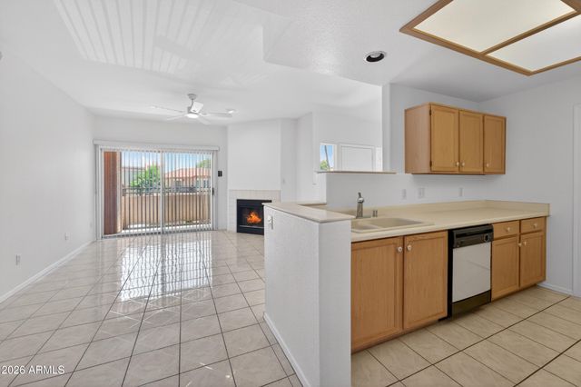 10410 N CAVE CREEK Road 2124, Phoenix, AZ 85020