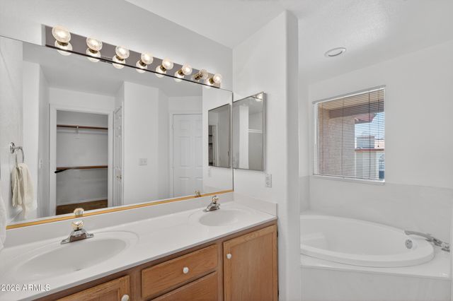 10410 N CAVE CREEK Road 2124, Phoenix, AZ 85020
