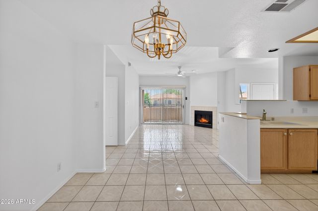 10410 N CAVE CREEK Road 2124, Phoenix, AZ 85020