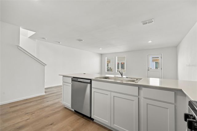 1048 TWINS STREET, Davenport, FL 33837