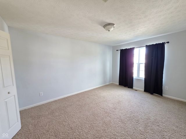 2347 Shadow Court, Columbus, IN 47201