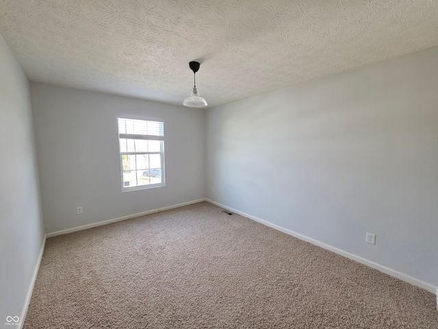 2347 Shadow Court, Columbus, IN 47201