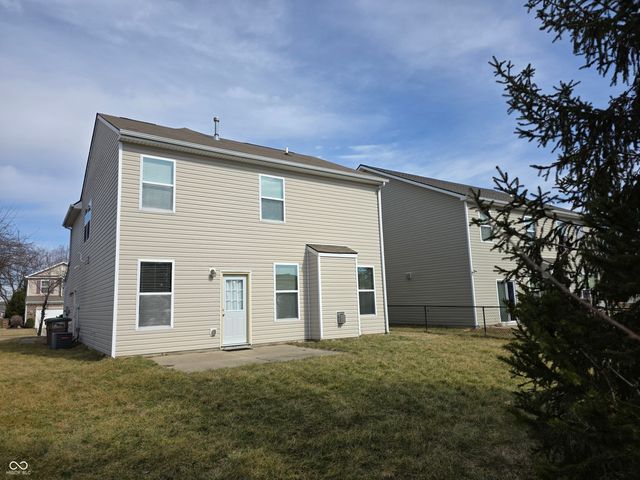 2347 Shadow Court, Columbus, IN 47201