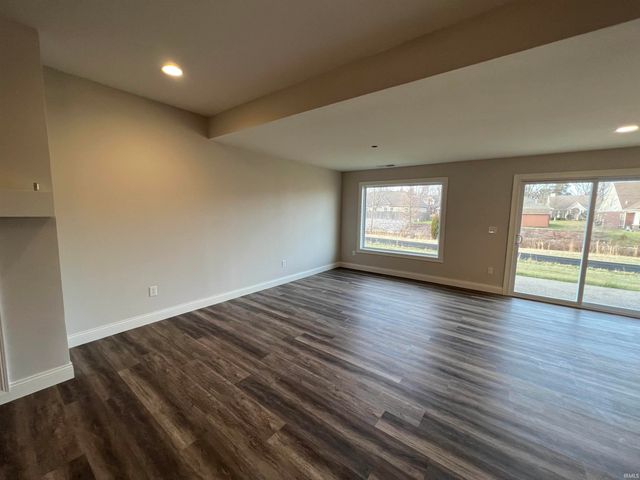 8836 Dahlia Court, Evansville, IN 47725