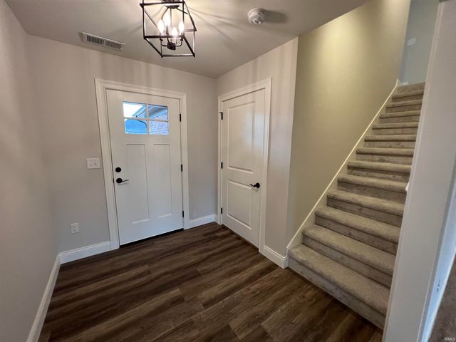 8836 Dahlia Court, Evansville, IN 47725