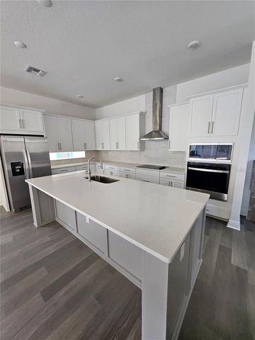 10172 PEARSON AVENUE, Orlando, FL 32827