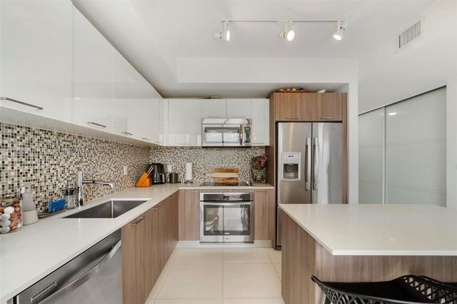 5300 Paseo Blvd 1506, Doral, FL 33166