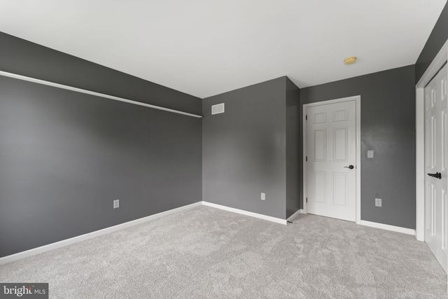 302 REDBUD DR, Oxford, PA 19363