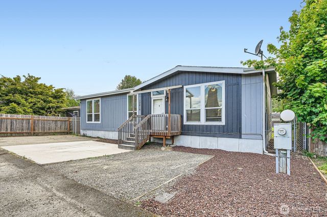 12416 143rd Avenue E, Puyallup, WA 98374