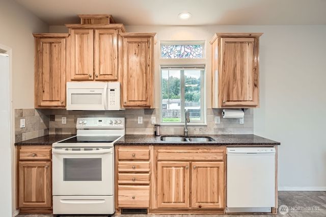 12416 143rd Avenue E, Puyallup, WA 98374