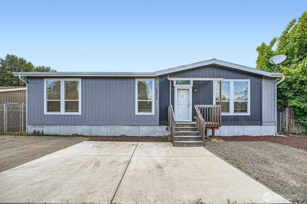 12416 143rd Avenue E, Puyallup, WA 98374