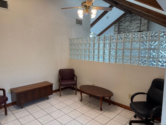 7285 Us Highway 87, China Grove, TX 78263