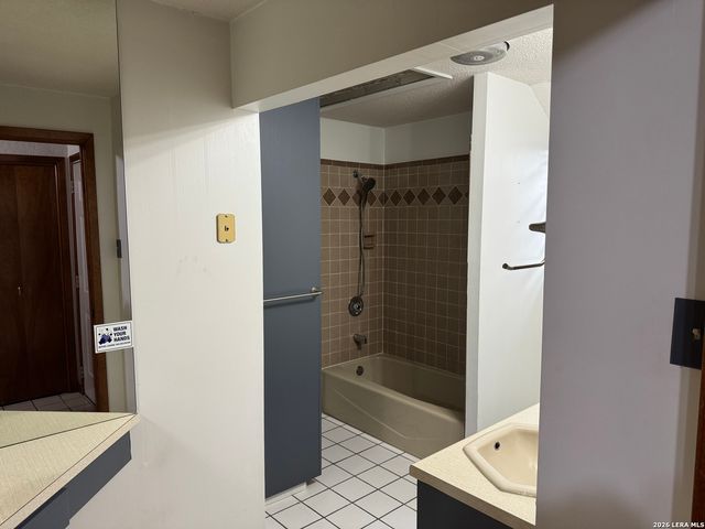 7285 Us Highway 87, China Grove, TX 78263