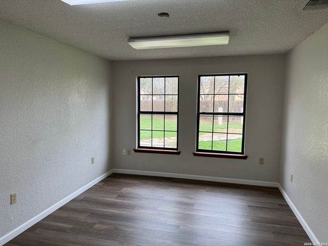 7285 Us Highway 87, China Grove, TX 78263