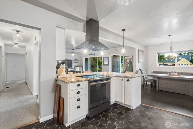 3116 Alderwood Avenue, Bellingham, WA 98225