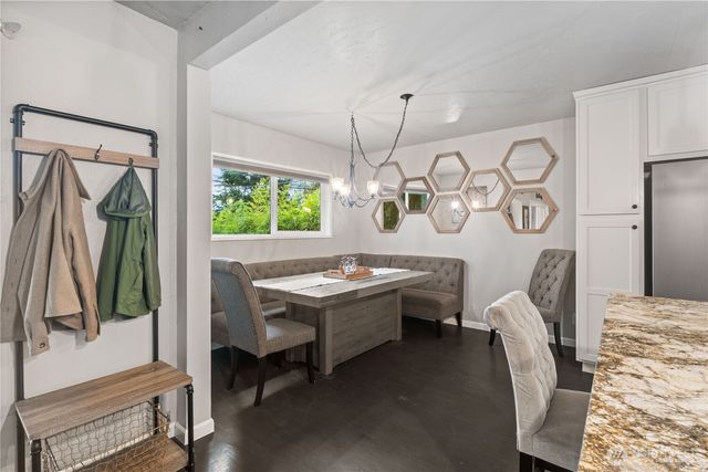 3116 Alderwood Avenue, Bellingham, WA 98225