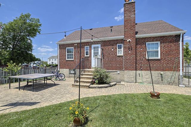 4217 Linden Avenue, Deer Park, OH 45236