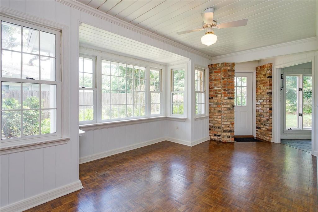 Image 22 of property listing at 5019 GRAN LAC AVENUE, Orlando, FL 32812