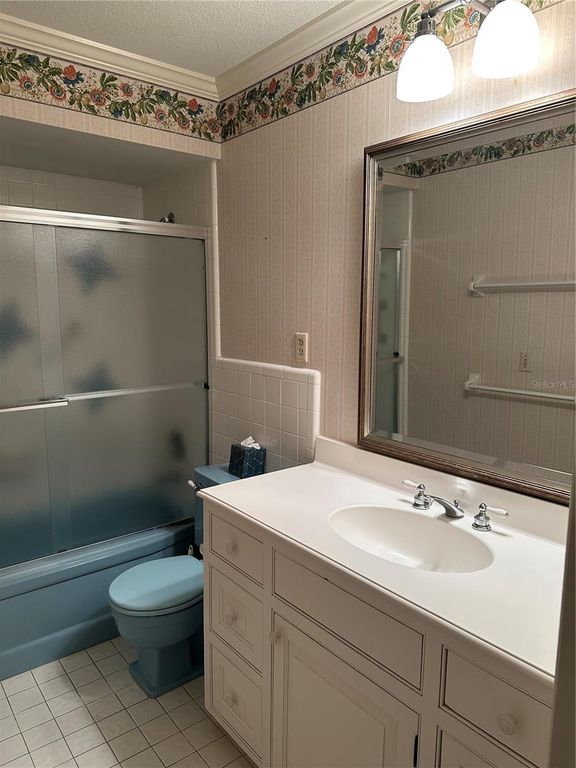 Image 36 of property listing at 5019 GRAN LAC AVENUE, Orlando, FL 32812