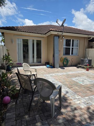 23751 SW 110th Avenue, Homestead, FL 33032