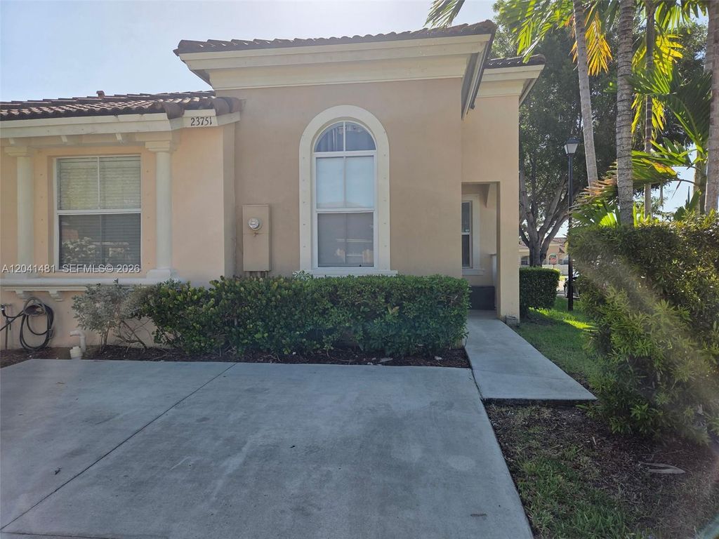 23751 SW 110th Avenue, Homestead, FL 33032