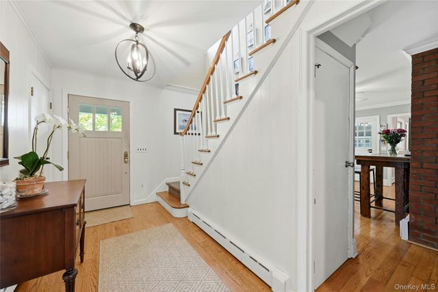 1060 Navy Street, Orient, NY 11957