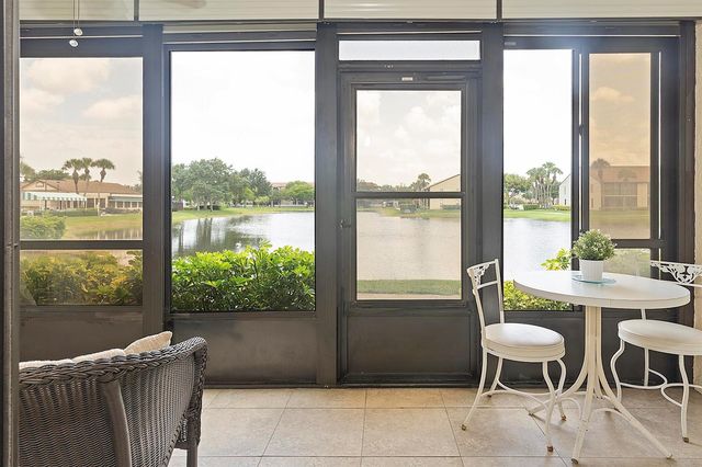7844 Willow Spring Drive 1713, Lake Worth, FL 33467