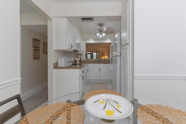 7844 Willow Spring Drive 1713, Lake Worth, FL 33467