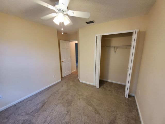 3432 INTERNATIONAL VILLAGE Drive W, Jacksonville, FL 32277