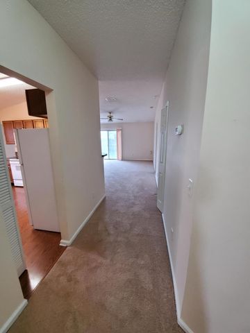 3432 INTERNATIONAL VILLAGE Drive W, Jacksonville, FL 32277