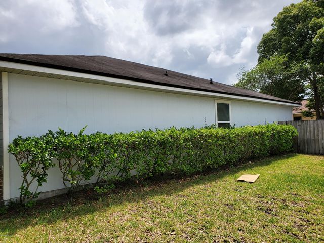 3432 INTERNATIONAL VILLAGE Drive W, Jacksonville, FL 32277