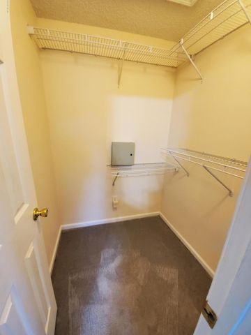 3432 INTERNATIONAL VILLAGE Drive W, Jacksonville, FL 32277