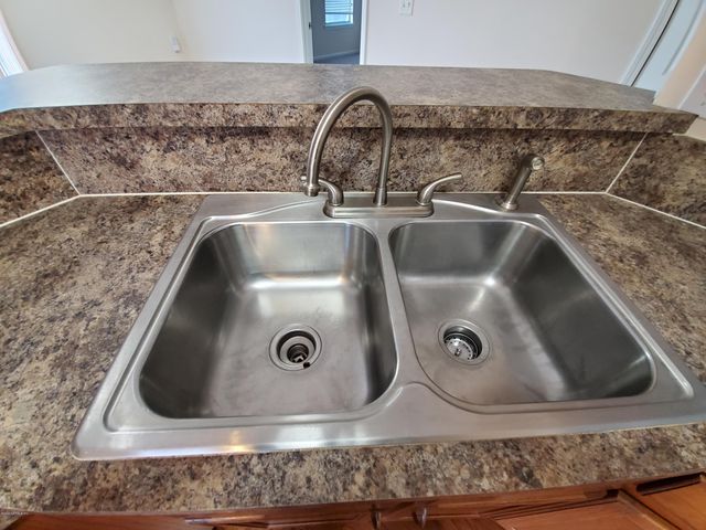 3432 INTERNATIONAL VILLAGE Drive W, Jacksonville, FL 32277