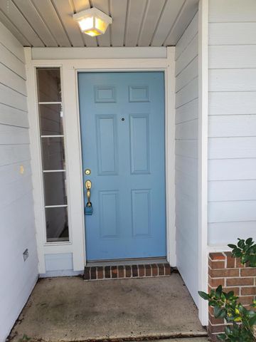 3432 INTERNATIONAL VILLAGE Drive W, Jacksonville, FL 32277