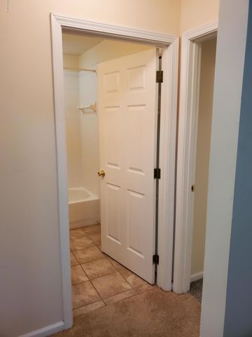 3432 INTERNATIONAL VILLAGE Drive W, Jacksonville, FL 32277