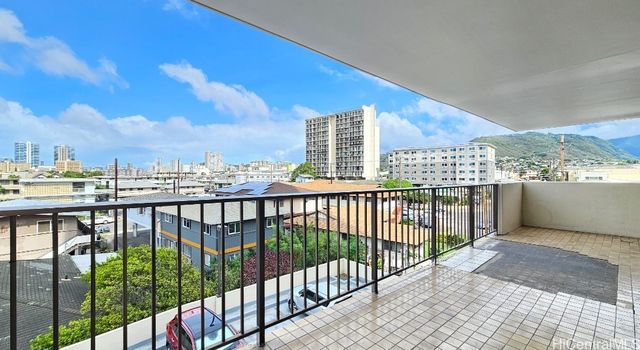 2222 Citron Street 403, Honolulu, HI 96826