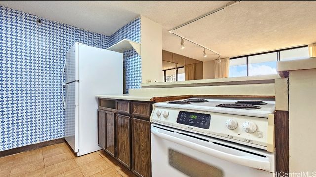 2222 Citron Street 403, Honolulu, HI 96826