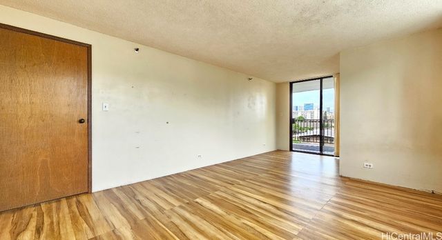 2222 Citron Street 403, Honolulu, HI 96826