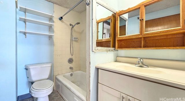 2222 Citron Street 403, Honolulu, HI 96826