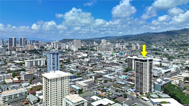 2222 Citron Street 403, Honolulu, HI 96826
