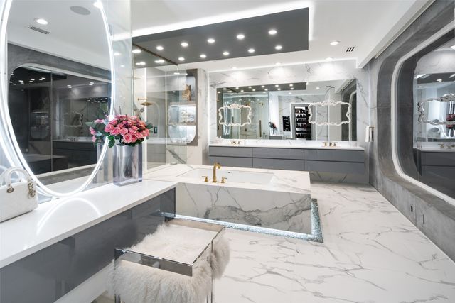 5025 Wateka Drive, Dallas, TX 75209